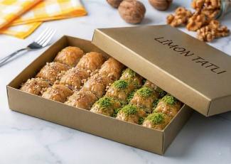 Erzurum pasta 1000-gr-karisik-cevizli-ve-fistikli-baklava_254_1771368509.jpg